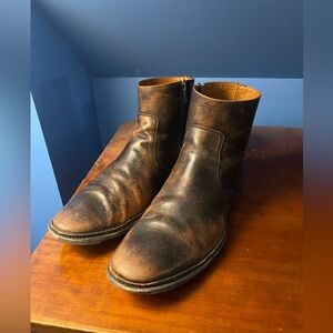 FRYE Paul Inside Zip Boots